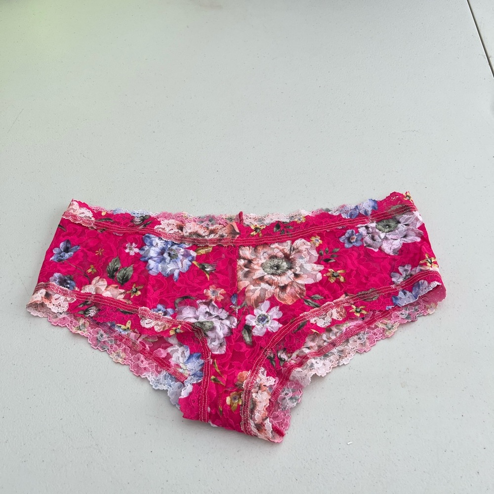 NWOT Hanky Panky Pink Floral Boy Shorts